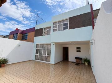 Casa de 4 habitaciones, Guadalajara · Casa en Venta en Jardines Alcalde