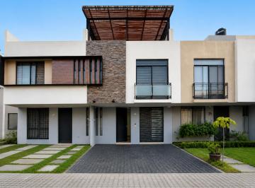 Casa de 4 habitaciones, Tlajomulco de Zúñiga · Casa en Venta Real del Valle
