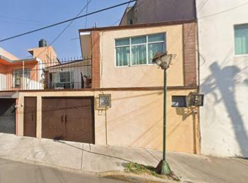 Casa de 3 habitaciones, Tlalpan · ¡Venta de Casa, en Recuperacion Bancaria!