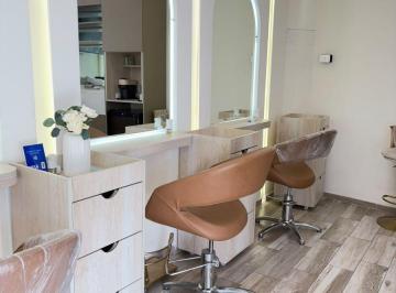 Local comercial , Zapopan · Traspaso de Salón de Belleza Totalmente Equipado en Chapalita — Listo Para Operar