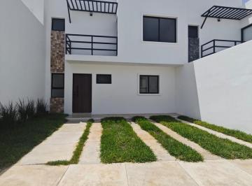 Casa · 190m² · 3 Recámaras · 2 Estacionamientos · Casa en Venta en Dzitya