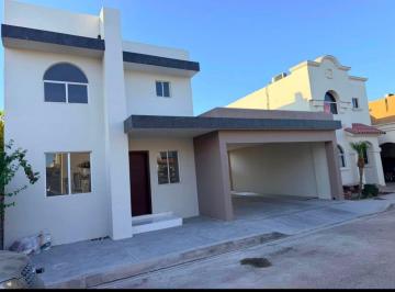 Casa de 3 habitaciones, Mexicali · Se Vende Casa en Residencial Villa Mediterranea