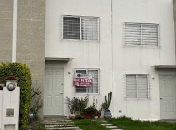Casa de 2 habitaciones, El Marqués · C237 Renta Excelente Casa Los Encinos