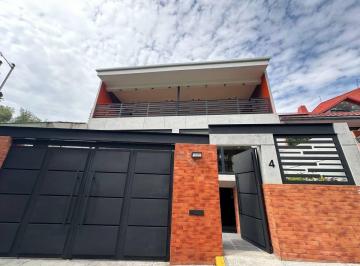 Casa de 3 habitaciones, Naucalpan de Juárez · Casa en Venta en Ciudad Satélite