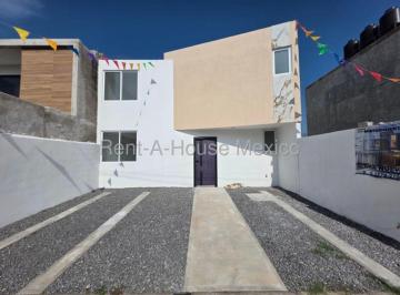 Casa de 3 habitaciones, Corregidora · Pirámides Corregidora Vendo Casa a Estrenar a Pie de Calle 3 Recamaras 3 Baños 2 Coches