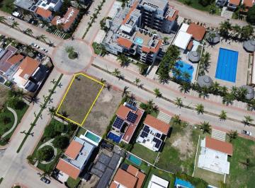 Terreno / Lote · 643m² · Terreno en Venta en Los Tigres Nuevo Vallarta | 643 m² en Esquina