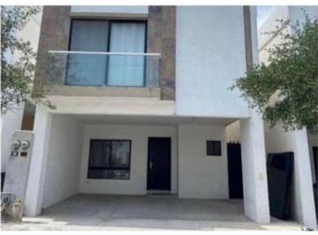 f91e7fec2251337a849718f942a07fa8e3321963d5848569819bb8eee5b9c9fe · Casa en Renta Cumbres Provenza García