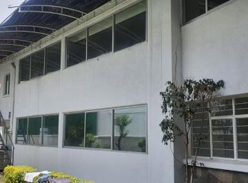 Casa · 600m² · 3 Estacionamientos · Renta de Maravillosa Casa de Uso Comercial de 600 m²