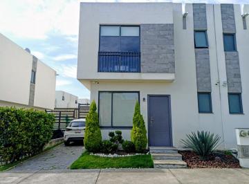 N/A · Casa en Venta, en Villas del Campo, Calimaya, Estado de Mexico.