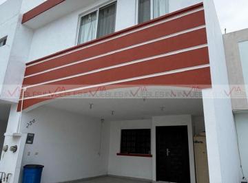 Casa · 150m² · 3 Recámaras · 2 Estacionamientos · Casa en Renta en Privada Purísima