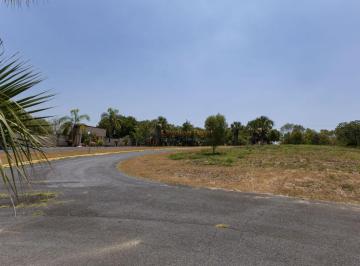 Terreno / Lote , Santiago · Terreno en Esquina con 109 m de Frente | Villa de Los Reyes, Santiago