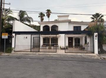 6eb4fbdd15f7f3cda5db2d4803415602cd54347d3be82c721fd3f205cc1aac1e · Casa en Renta Las Brisas