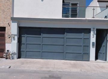4e9c6d7fd24ab49012223e10f7bdac6d18d2e456b841dd9f382a83bfec49c0c7 · Casa Amueblada en Renta en Centrika Sillares.
