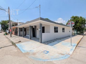 Casa · 164m² · 3 Recámaras · 2 Estacionamientos · Casa en Heriberto Kehoe 1piso