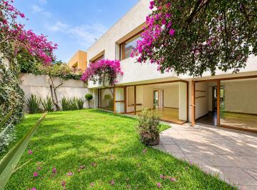 Casa de 3 habitaciones, Huixquilucan · Casa con Jardin en Renta en Privada Parques de La Herradura
