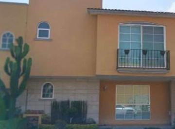 Casa en condominio de 3 habitaciones, Cuautitlán Izcalli · Casa en Renta Remodelada