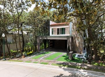 Casa de 3 habitaciones, Tlajomulco de Zúñiga · Casa en El Cielo Country Club Al Mejor Precio.