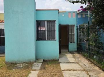 Casa de 2 habitaciones, San Pedro Tlaquepaque · Casa en Venta en Villa Fontana