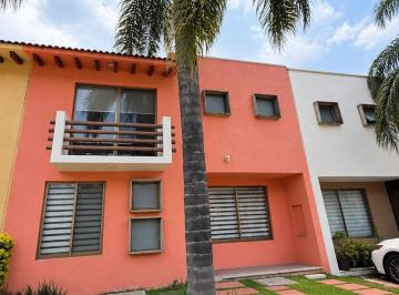 Casa de 3 habitaciones, Tlajomulco de Zúñiga · Casa en Renta Privanza Camino Real a Colima