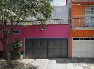 Casa de 3 habitaciones, Tlalpan · Casa en Venta en Tlalpan