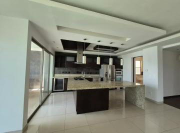 1 · Casa en Venta en Las Misiones II Saltillo | Piso Radiante | 3 Recámaras