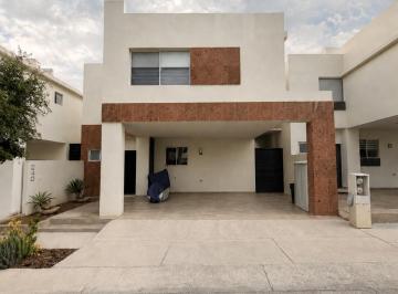 Casa de 4 habitaciones, Saltillo · Venta Casa Sorrento