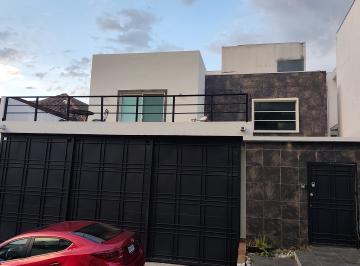 Casa de 5 habitaciones, San Pedro Garza García · Casa en Renta en Colonial San Agustín con Paneles Solares y Vistas Panorámicas |