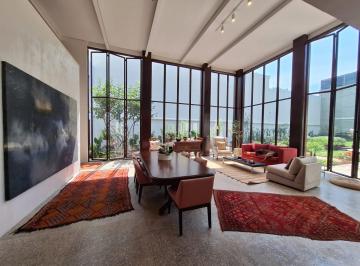 Casa · 450m² · 5 Recámaras · 5 Estacionamientos · Casa en Venta en San Angel Inn, Campestre