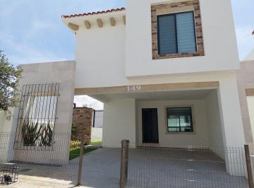 c5c8cd1995746e118422e03c0d74e72ee6e8bb5b2caa67c1f310a67cbe2657a8 · Casa Nueva en Valle de Torrecillas