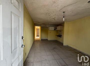 Casa · 39m² · 1 Recámara · 1 Estacionamiento · Casa en Venta Para Remodelar en La Loma I Zinacantepec