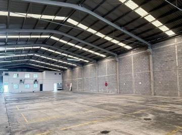 8f6abdc1b75038c1e79e35baccc6ab1cadb9c6206ac8c3b8ac05f381ddf8f3f8 · Bodega en Renta – Central de Carga