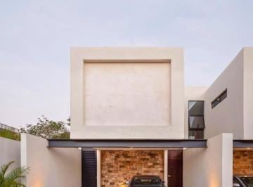 Casa en condominio · 148m² · 2 Recámaras · 2 Estacionamientos · Casa en Venta en Santa Gertrudis Copo, Merida Paneles Solares