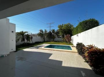 Casa de 3 habitaciones, Mérida · Amplia Casa en Renta en Temozón con Excelente Ubicación, Terreno de 600 m²