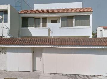 Casa de 4 habitaciones, Zapopan · Casa en Venta en Lomas Altas, Zapopan, Jalisco.