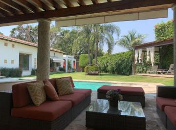 Casa de 4 habitaciones, Jiutepec · Renta Residencia en Cuernavaca Zona Sumiya