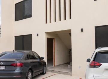 Departamento · 234m² · 2 Recámaras · 4 Estacionamientos · Edificio Nuevo con 4 Departamentos en Venta | Col. Jardín Zona Norte
