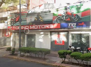 Casa · 250m² · 3 Estacionamientos · Propiedad Comercial Sobre Insurgentes con Doble Frente