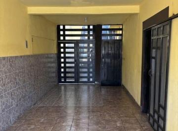 Casa de 5 habitaciones, Saltillo · Casa de 140 m² con 5 Recámaras en Venta en Anáhuac