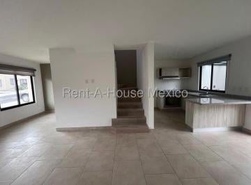 Casa en condominio de 3 habitaciones, El Marqués · Casa de Tres Recamaras y Sala de en Pb en Venta en Ziré, Querétaro