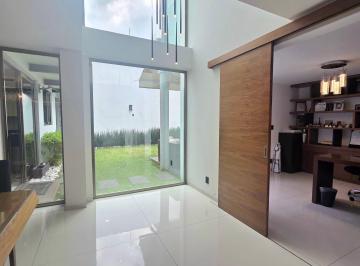 Casa de 3 habitaciones, Alvaro Obregón · Casa en Venta 3 Rec con Jardín, Balcones y en Calle Tranquila. Campestre Churubusco. Negociable.