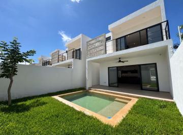 Casa de 3 habitaciones, Mérida · Casa en Venta con 3 Recámaras y Alberca en Mérida en Dzityá