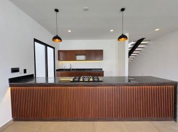 Casa de 3 habitaciones, Mérida · Casa en Venta con 3 Recámaras y Alberca en Mérida en Dzityá