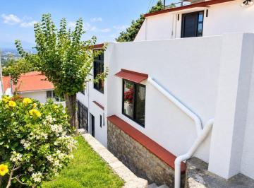 Casa de 4 habitaciones, Naucalpan de Juárez · Casa Linda Vista Remodelada 4 Recámaras en Venta Vista del Valle