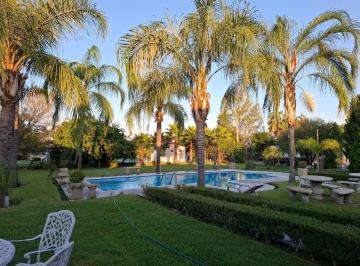 Quinta · 2025m² · 4 Recámaras · Venta Quinta Campestre en Fracc. Quintas Real, Zona San Mateo en Cadereyta | 2,025 m² con Alberca