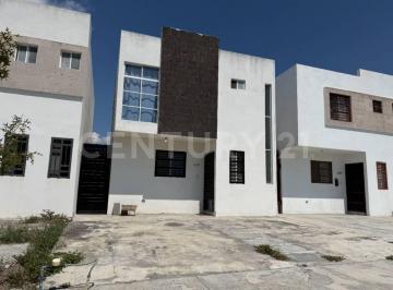 Casa · 110m² · 3 Recámaras · 2 Estacionamientos · Casa Amueblada en Renta, Valle Azul, Apodaca Nl