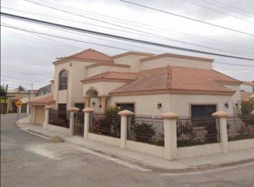 Casa de 4 habitaciones, Tijuana · Propiedad de 389 m² Ubicada en Luis Guzman 17101, Otay Constituyentes, Cp. 22457.tijuana Bc.