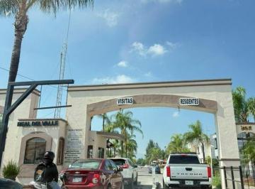 Terreno comercial · 99m² · Terreno en Venta en Real del Valle de Uso Mixto $1'220,000 Pesos