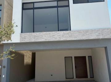 Casa de 3 habitaciones, García · Casa Nueva en Venta en Santuario Residencial Cumbres