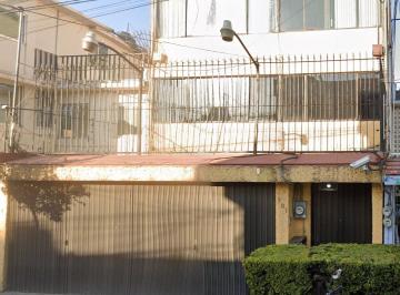 Casa de 4 habitaciones, Iztacalco · Casa en Venta! Calle Playa Regatas, Col Militar Marte, Iztacalco, Cdmx. ¡Gran Oportunidad!