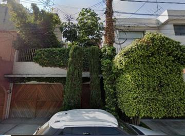 Casa de 4 habitaciones, Coyoacán · Casa en Venta! Calle Cerro San Juan, Campestre Churubusco, Coyoacan, Cdmx. ¡Gran Oportunidad!